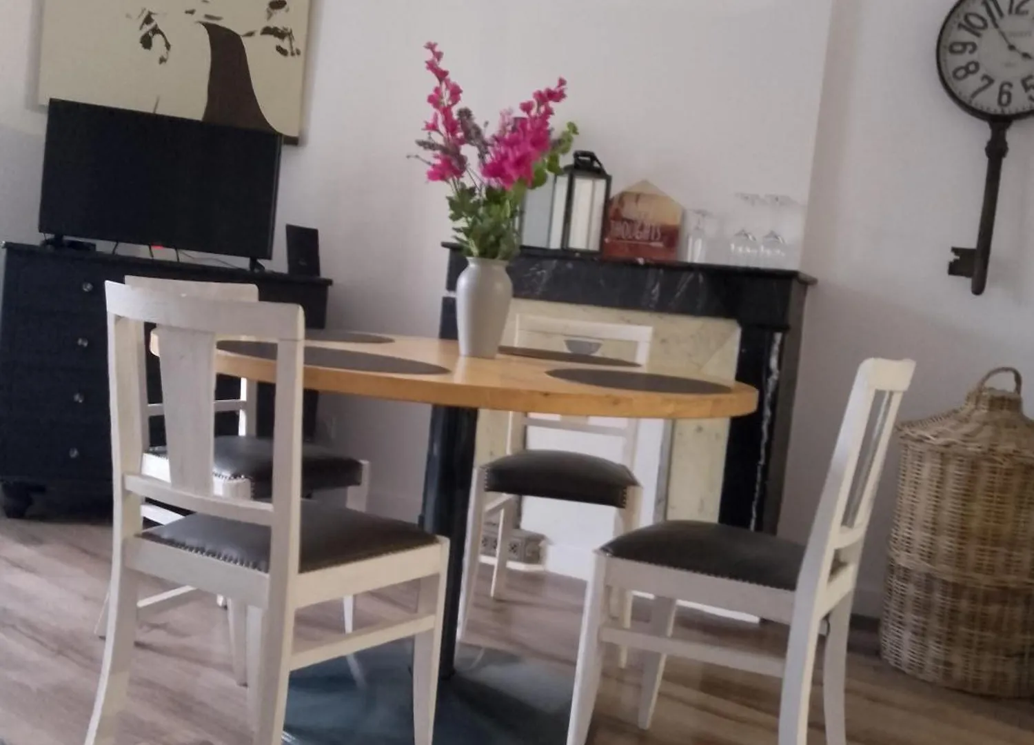 Le Grand Plein Centre Appartement Montbrison Frankrijk